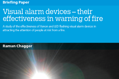 视觉警报设备 - 它们在警告火灾方面的有效性