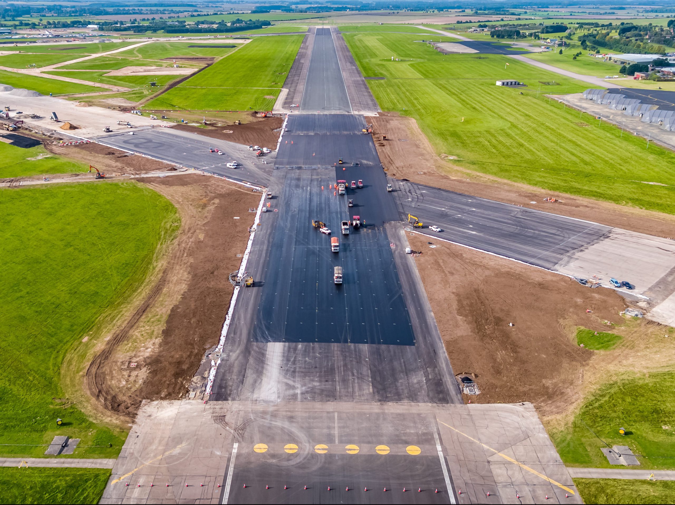 项目铁砧主要工程:新建和翻新机场工程，皇家空军马勒姆，诺福克
